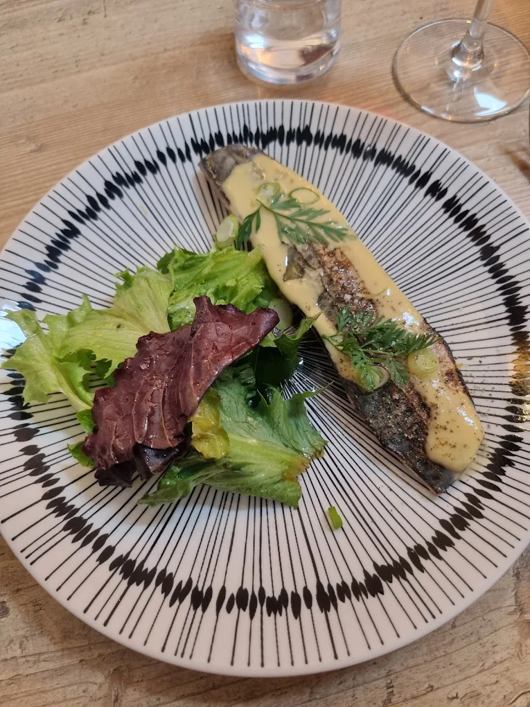 Plat bistronomique du Phare à Hon
