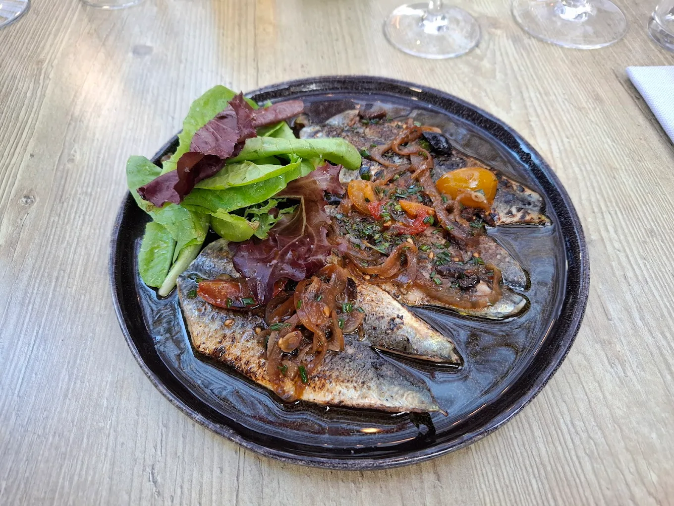 Plat travaillé du restaurant